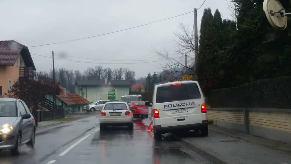 FOTO: Policija zaustavlja KZŽ